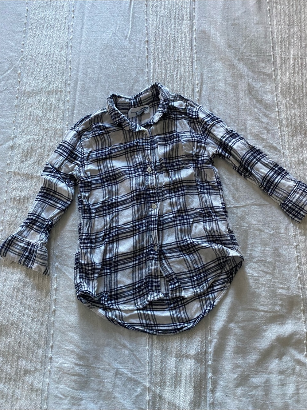 Old Navy Girls 5 White and Navy Plaid Button-Down Shirt